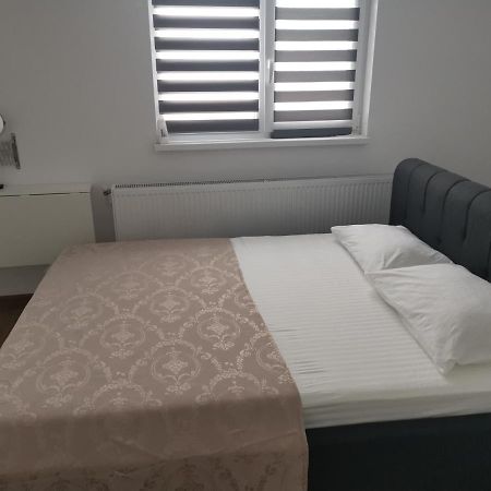 Michael Apartment Galati  Exterior photo